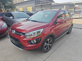 北京汽车 绅宝X25 2015款 1.5L 手动精英型