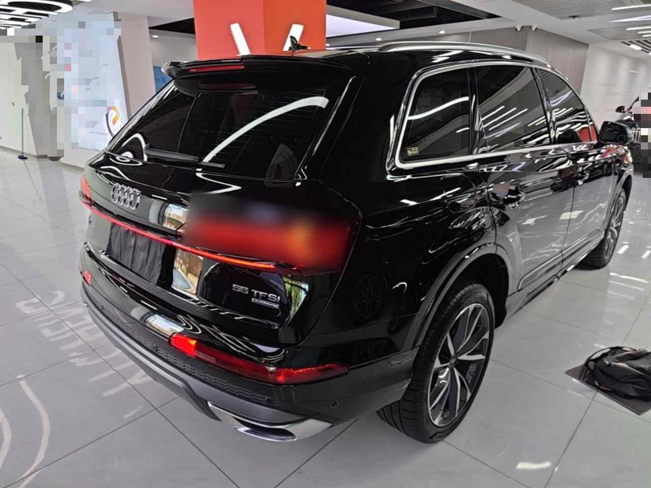 奥迪Q7 2023款 55 TFSI quattro S line运动型(4)