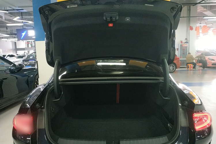 小米汽车 小米SU7 2024款 四驱超长续航高阶智驾Max版机舱底盘23