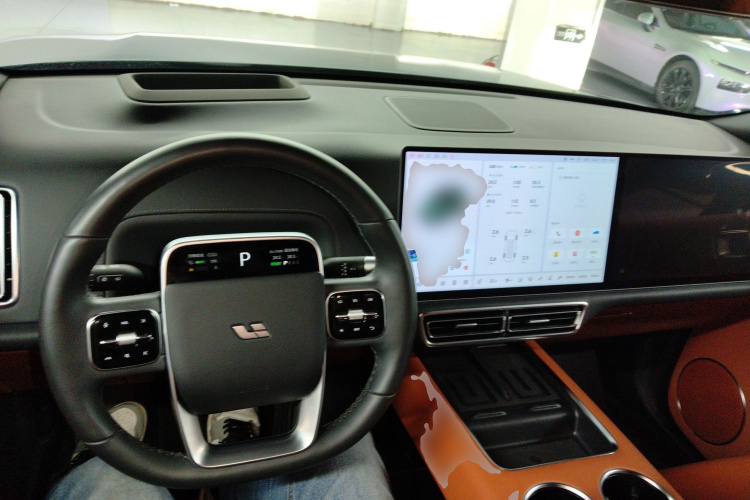 理想汽车 理想L9 2024款 Ultra中控内饰12