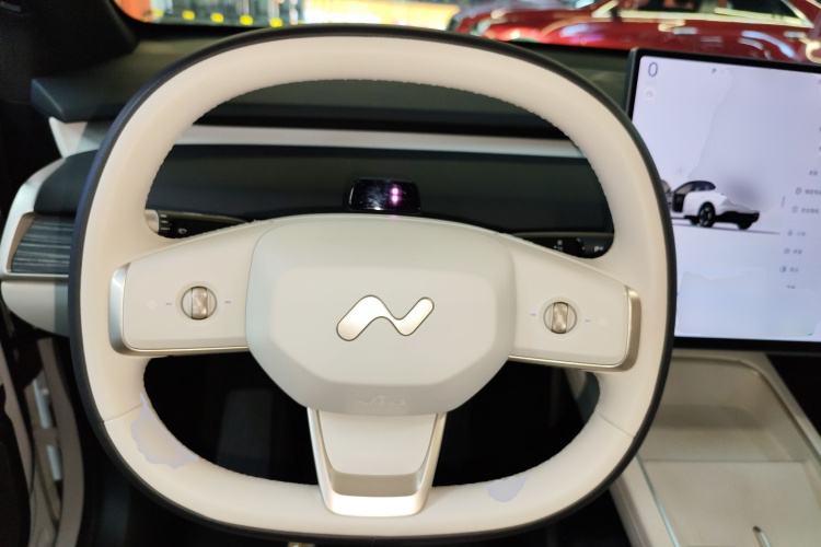 乐道L60 2024款 60kWh 四驱版局部细节13