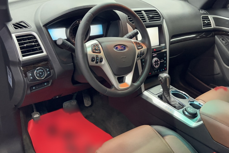 福特 探险者(进口) 2013款 3.5L 尊享型中控内饰7003