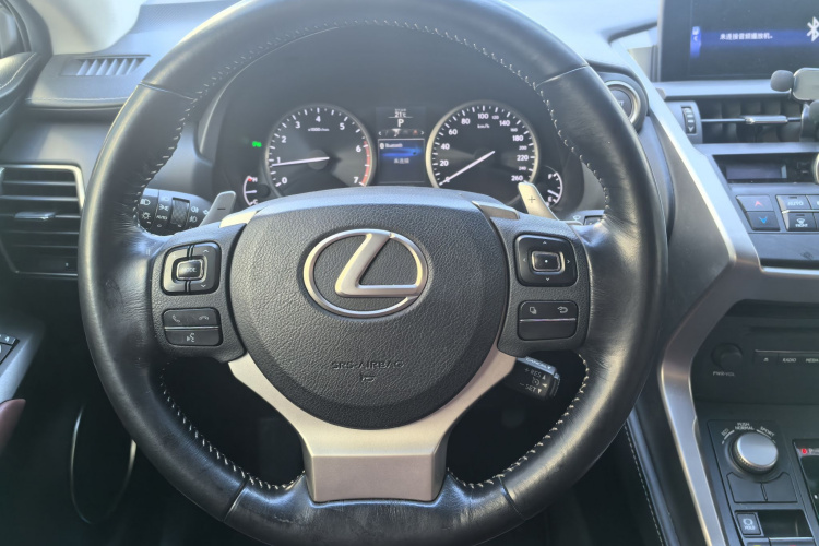 雷克萨斯NX 2015款 200t 全驱 锋尚版局部细节13