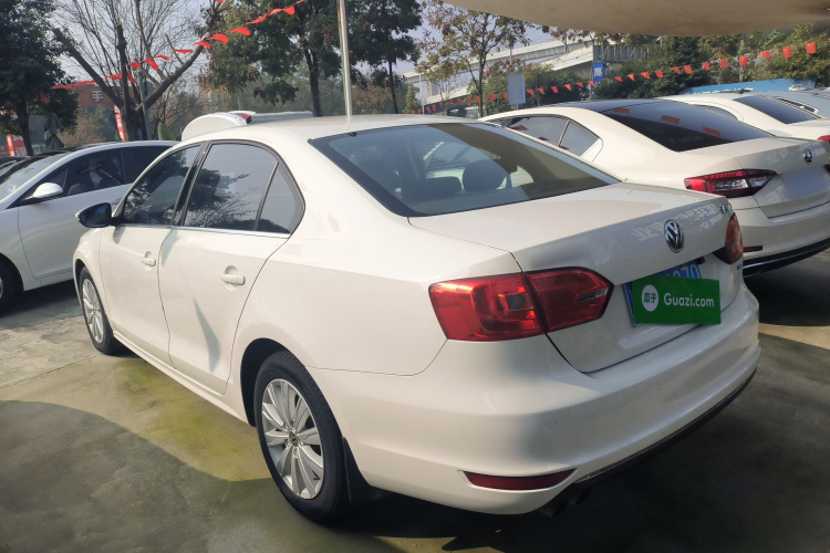 大众 速腾 2014款 改款 1.4TSI 自动豪华型车身外观4