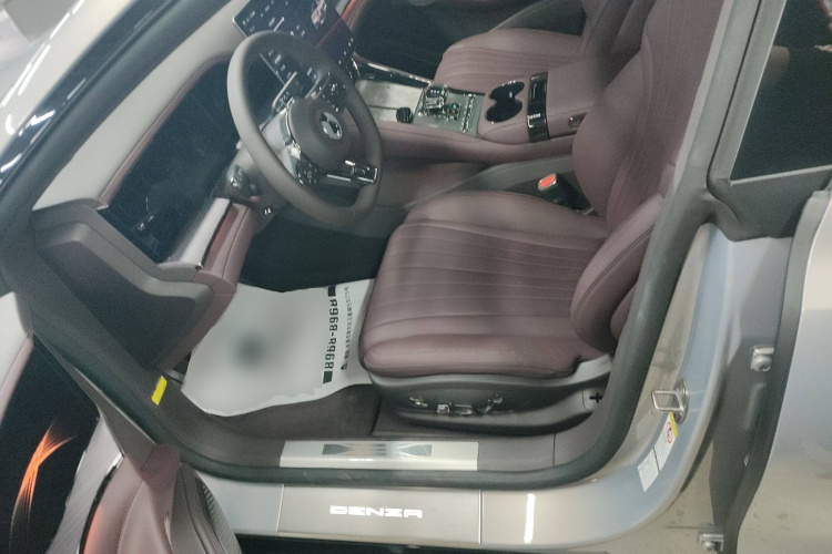 腾势Z9GT 2024款 1100四驱Max版局部细节19