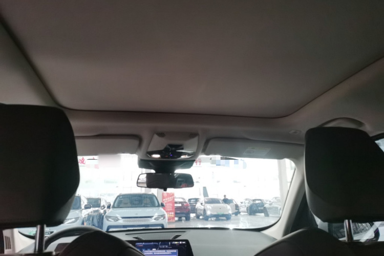 宝马X1 2023款 sDrive25Li X设计套装中控内饰22