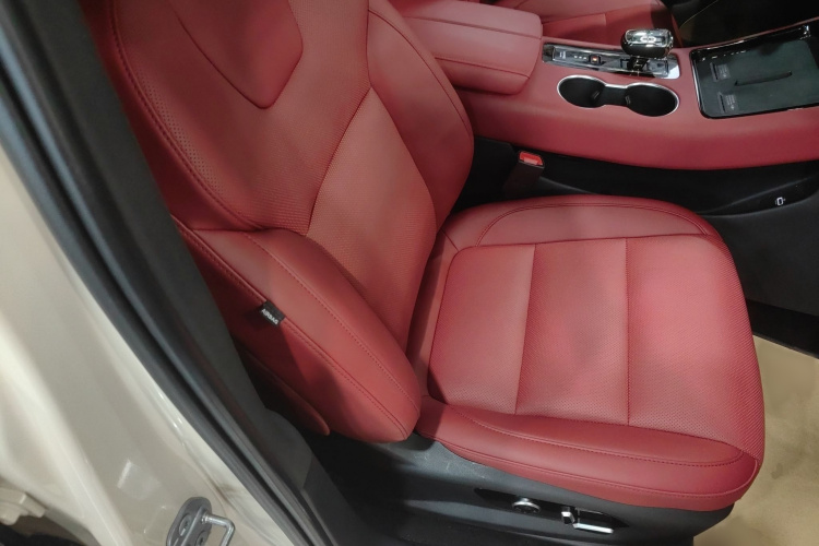 鸿蒙智行 问界M5 2023款 纯电后驱智驾版局部细节41