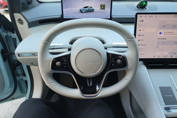 鸿蒙智行 智界S7 2025款 705km Pro局部细节13