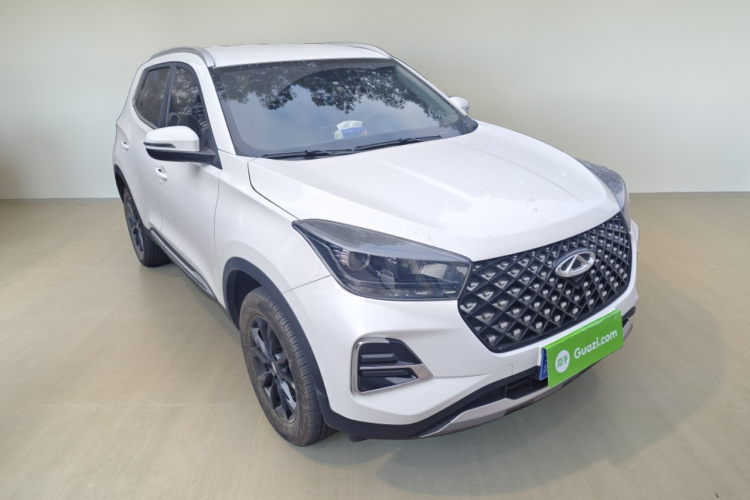 奇瑞 瑞虎5x 2025款 1.5L CVT卓越版车身外观3