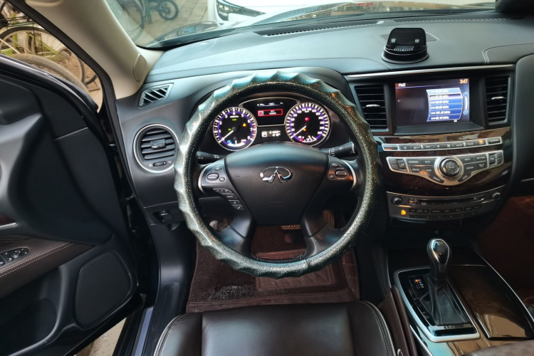英菲尼迪QX60(进口) 2018款 2.5 S/C Hybrid 两驱卓越版 国VI中控内饰13