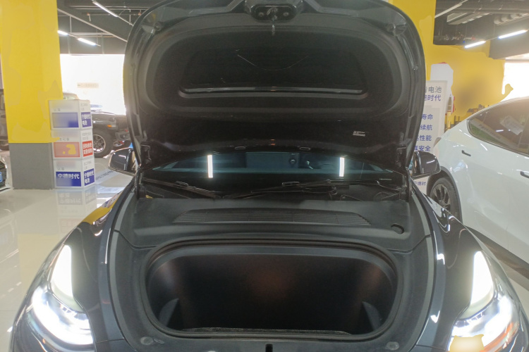 特斯拉 Model Y 2024款 长续航全轮驱动版局部细节24