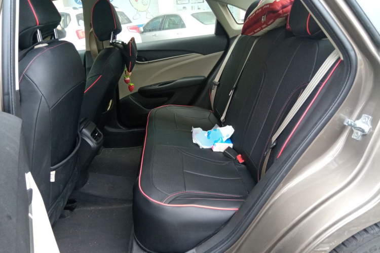 别克 英朗 2017款 15N 自动精英型中控内饰21