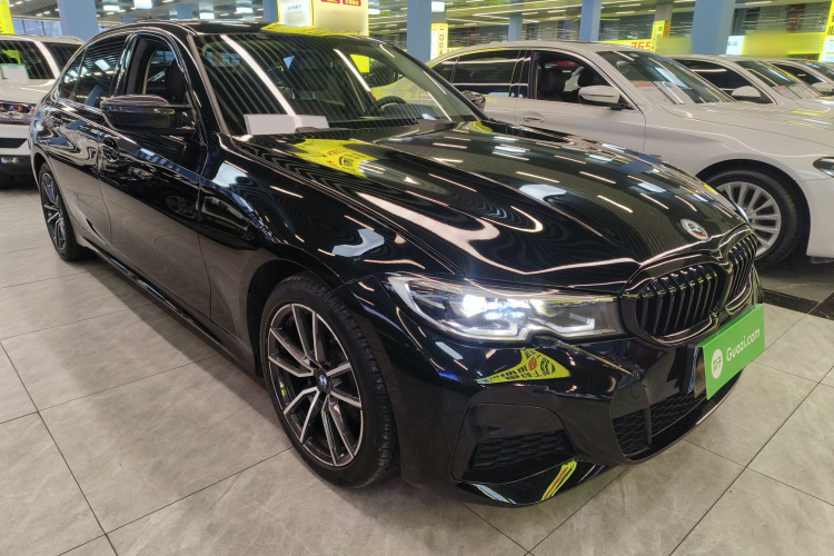 宝马3系 2021款 改款 320Li M运动套装车身外观3