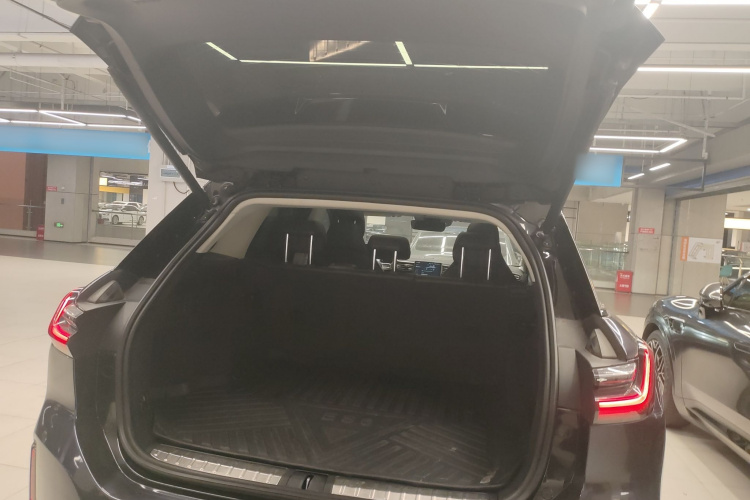 蔚来ES6 2020款 455KM 运动版机舱底盘23