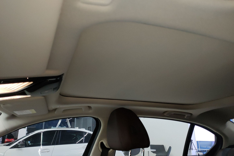 宝马3系 2023款 320Li M运动套装局部细节22