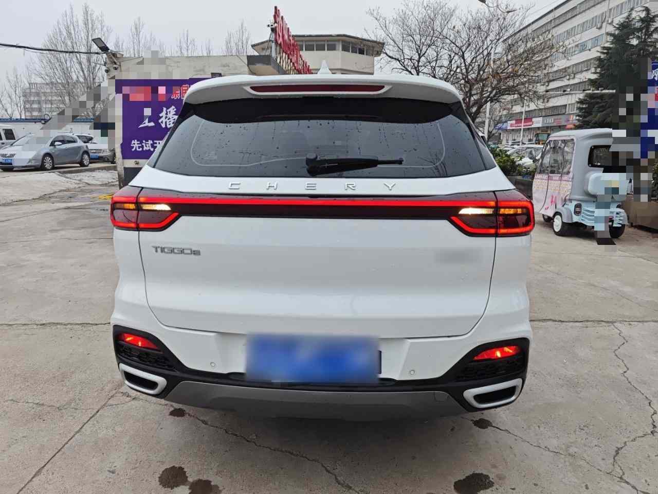 奇瑞 瑞虎8 2024款 230TCI 自动新锐版 7座(4)