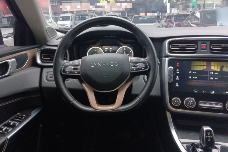 领克01 2017款 2.0T 两驱型Pro版局部细节13