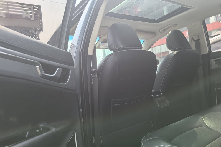 吉利汽车 帝豪GL 2018款 1.4T DCT精英智联型局部细节22