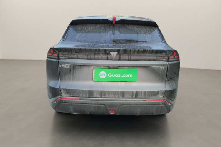 深蓝汽车 深蓝S07 2023款 200Max增程版车身外观6