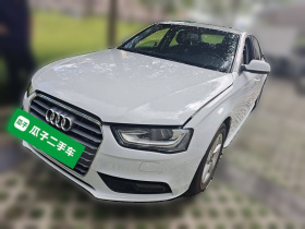 奥迪A4L 2015款 35 TFSI 自动标准型