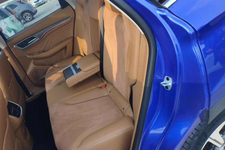 荣威MARVEL X 2018款 后驱版中控内饰21