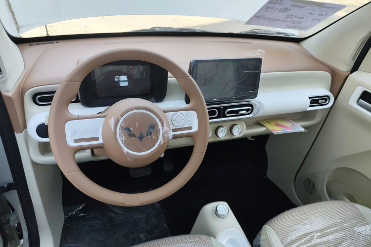 五菱汽车 宏光MINIEV 2024款 第三代 215km 青春版中控内饰12