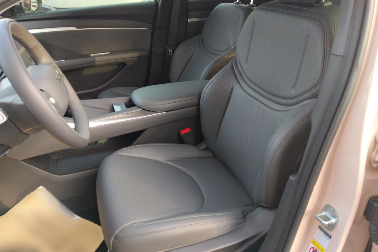 小鹏MONA M03 2024款 620 超长续航中控内饰19