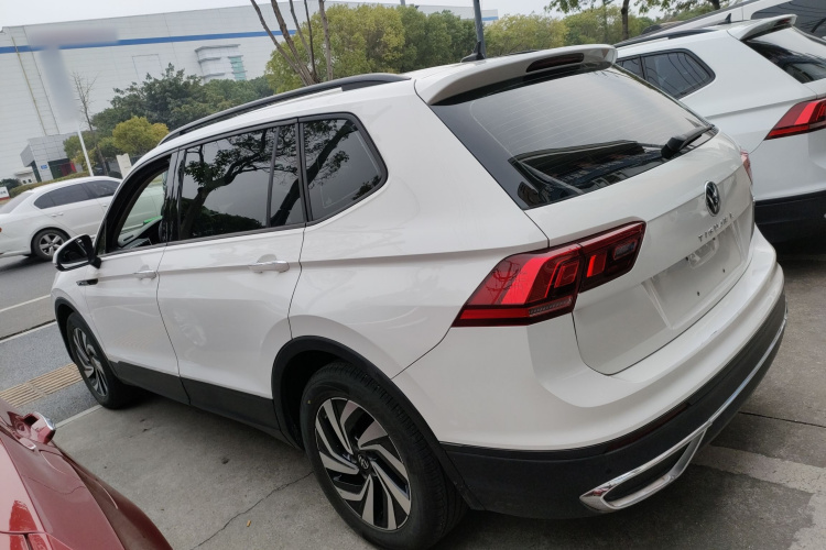 大众 途观L 2022款 330TSI 自动两驱舒享版车身外观6003