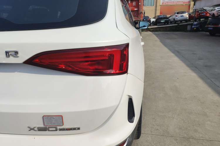 捷途X90 2020款 1.6T DCT影尊版 7座车身外观9