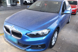 宝马1系 2018款 改款 118i 时尚型