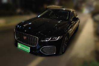 捷豹XFL 2023款 XFL 2.0T P200 两驱精英豪华版