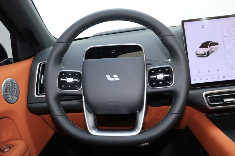 理想汽车 理想L6 2024款 Pro中控内饰7007