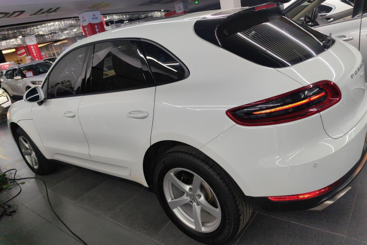 保时捷 2014款 Macan 2.0T车身外观6003