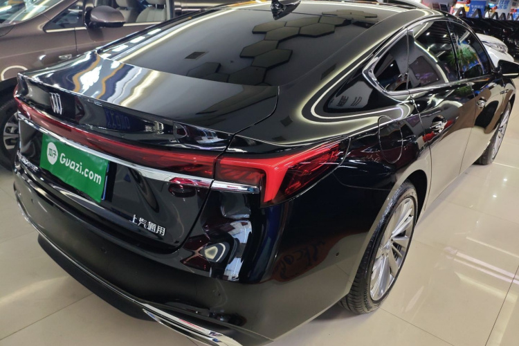 别克 君越 2026款 白金艾维亚版车身外观6005