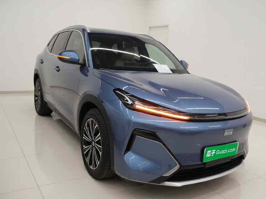 吉利银河 银河星舰7 EM-i 2025款 120km 领航版(1)