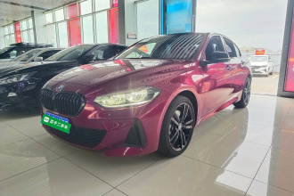 宝马1系 2023款 125i M运动曜夜版