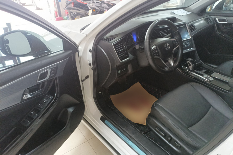 本田 思铂睿 2015款 2.4L 尊贵版中控内饰20