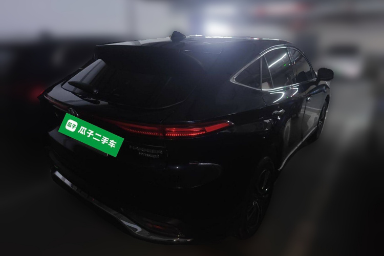 丰田 凌放HARRIER 2022款 双擎 2.5L CVT两驱豪华版车身外观7