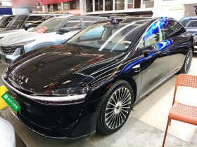 鸿蒙智行 享界S9 2025款 增程 Ultra