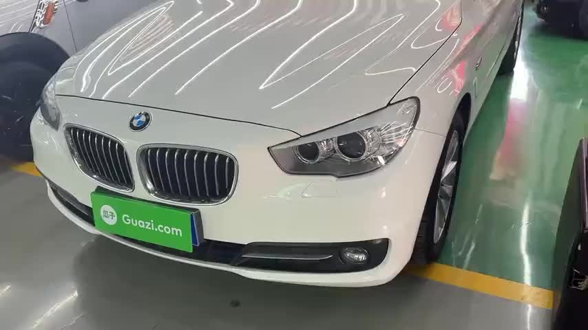 宝马5系GT 2014款 528i 领先型实拍1