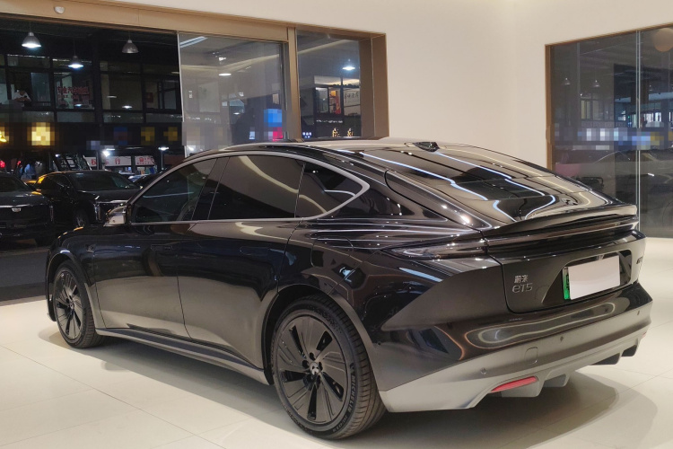 蔚来ET5 2022款 75kWh车身外观6006
