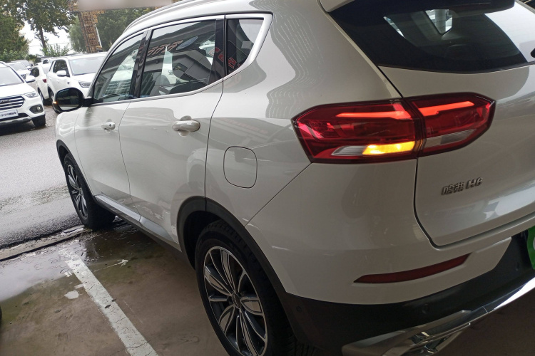 哈弗H6 2021款 1.5GDIT 自动超豪版车身外观4