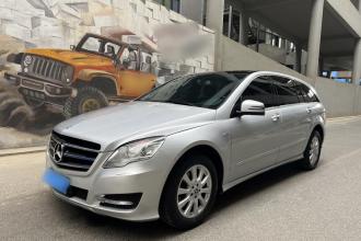 奔驰R级 2017款 R 320 4MATIC 商务型臻藏版