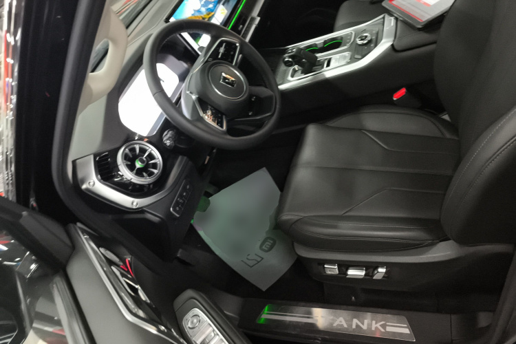 坦克400 2025款 2.0T 汽油版局部细节19