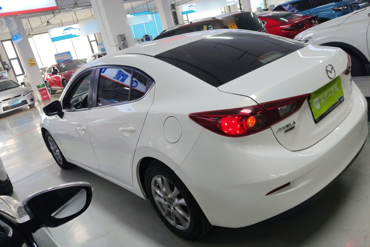 马自达3 昂克赛拉 2016款 三厢 1.5L 自动舒适型车身外观4