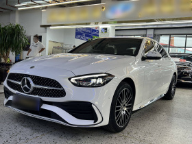 奔驰C级 2024款 C 200 L 运动版