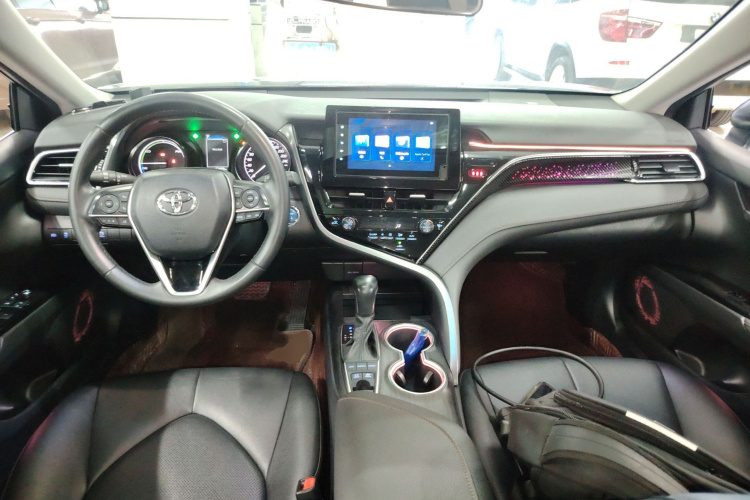 丰田 凯美瑞 2021款 双擎 2.5HGVP 领先版中控内饰7002