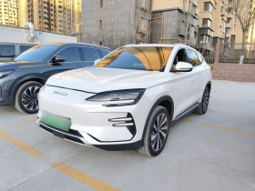 比亚迪 宋PLUS新能源 2023款 冠军版 EV 520KM 豪华型
