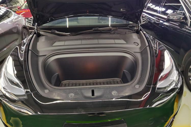 特斯拉 Model Y 2022款 改款 后轮驱动版局部细节24