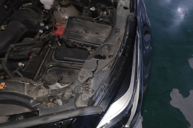 凯迪拉克XT4 2022款 28T 两驱风尚型局部细节9007